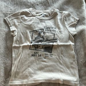 brandy Melville, graphic, baby tee